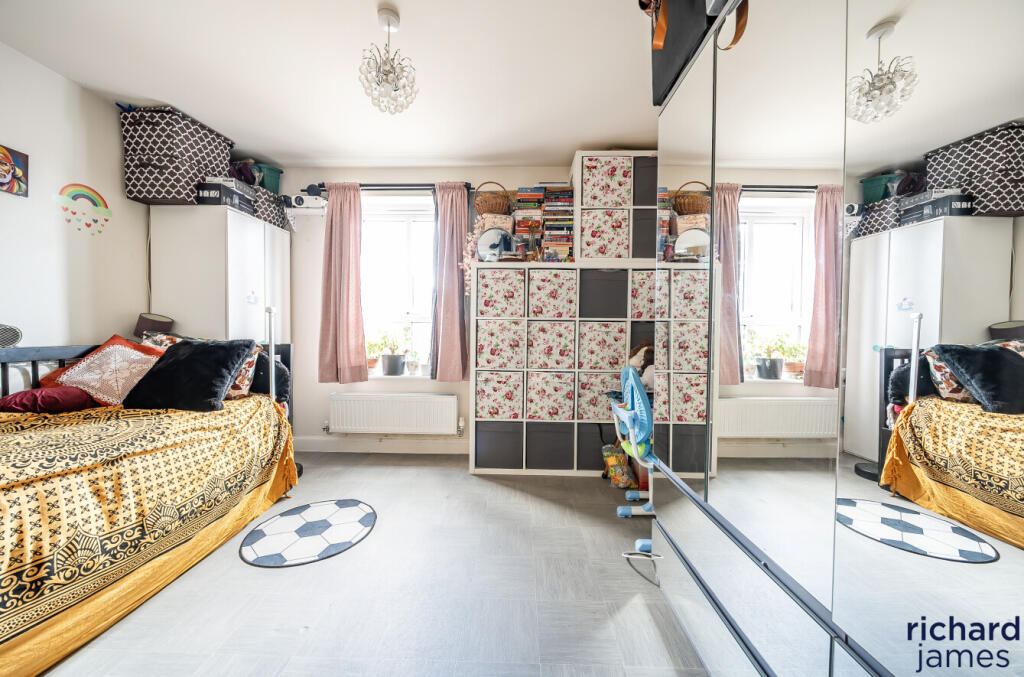 3d9e0f63735b4183980123d3f32d1741