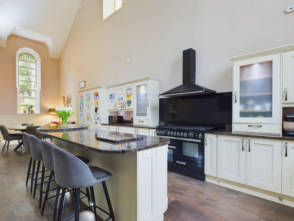 Kitchen/Family room