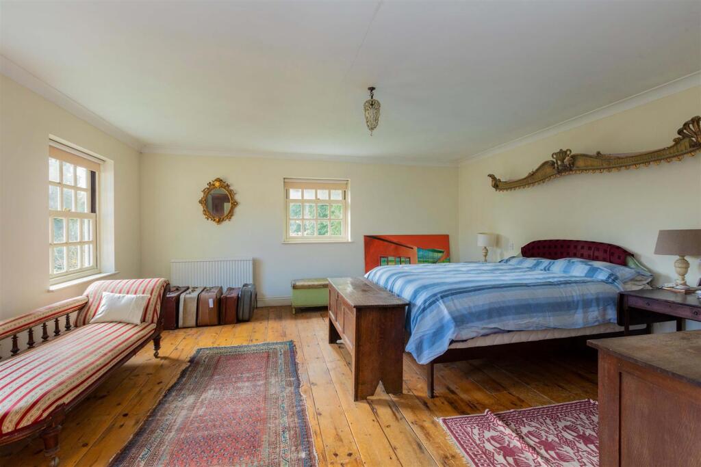 Oakwood House-41.jpg