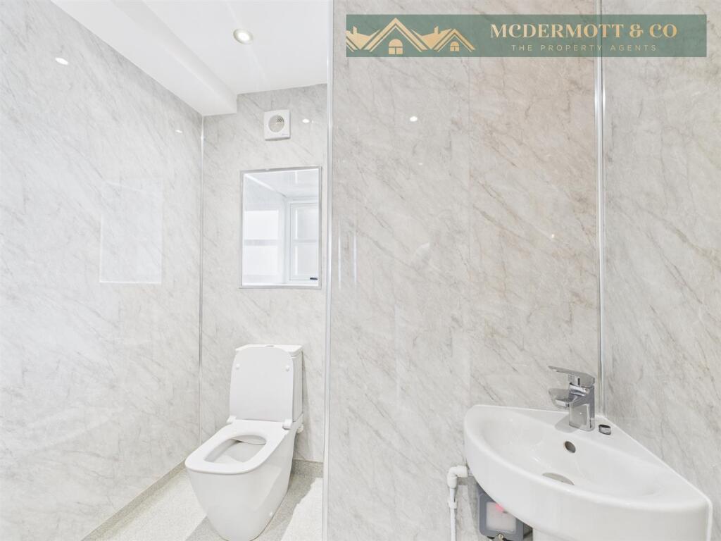 APARTMENT 49