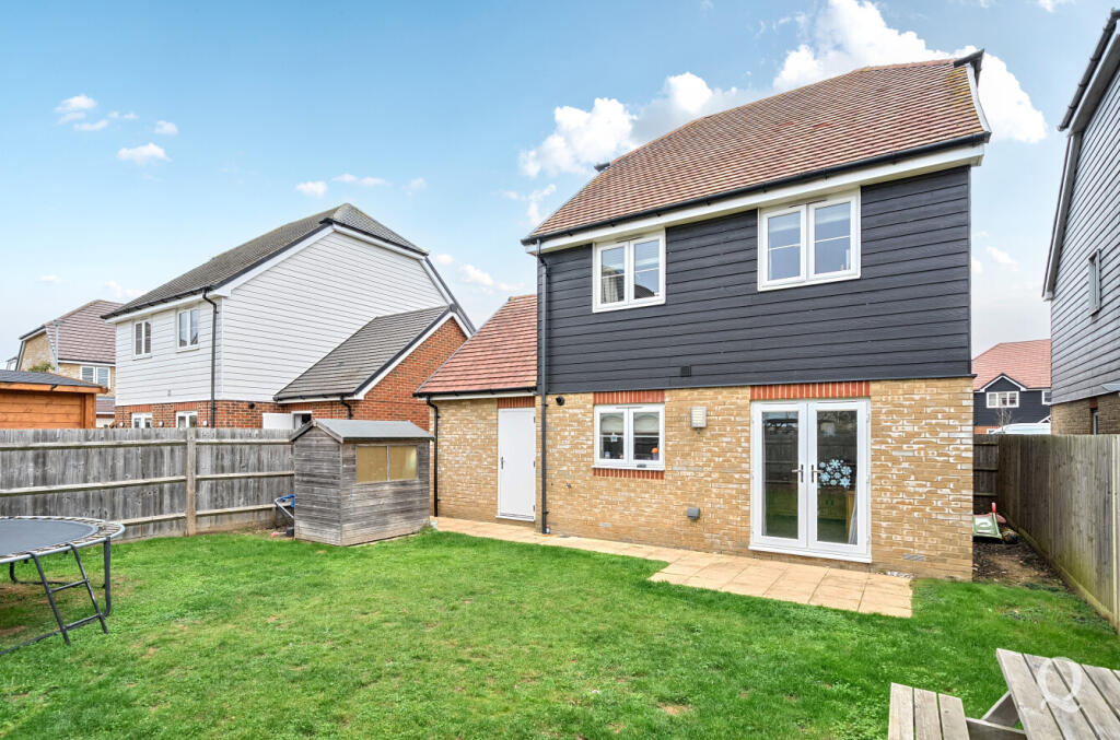 0d995029-5f38-43e...