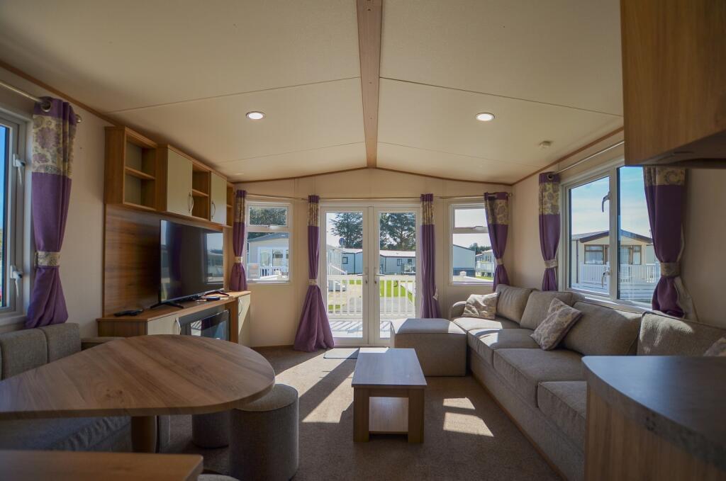 To Book A Viewing Call TPS Lostwithiel on 01208 87