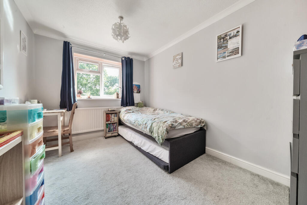 1311111-2-6851a33...