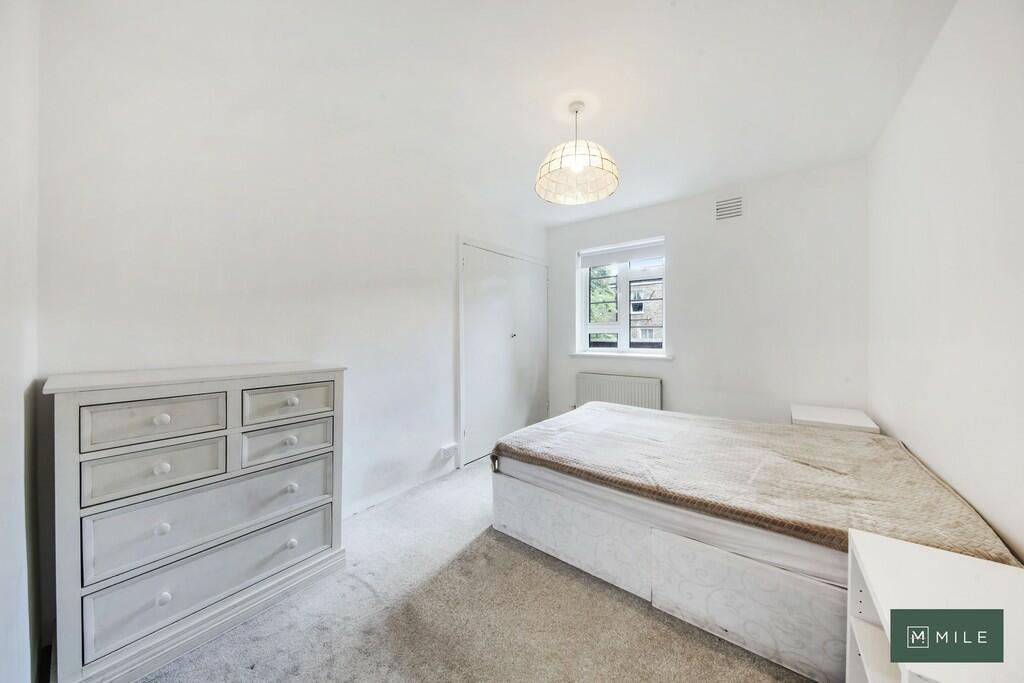 18 Kelfield Court...