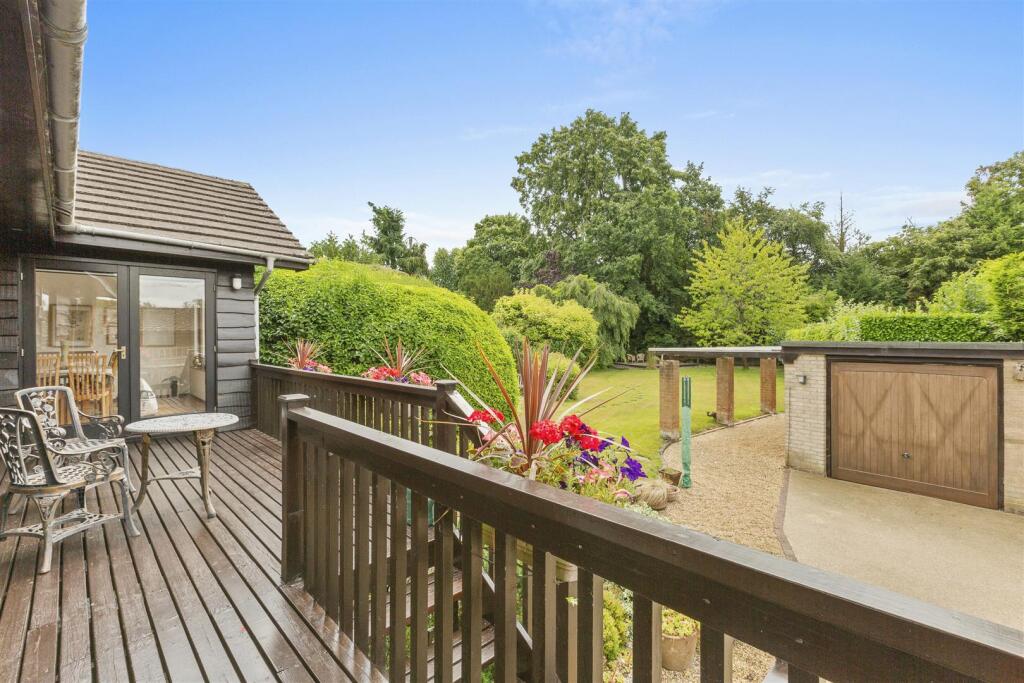 Chart, 7 Hare Lane End, HP16 0EX-11.jpg