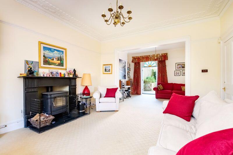 Through Lounge/Family Room