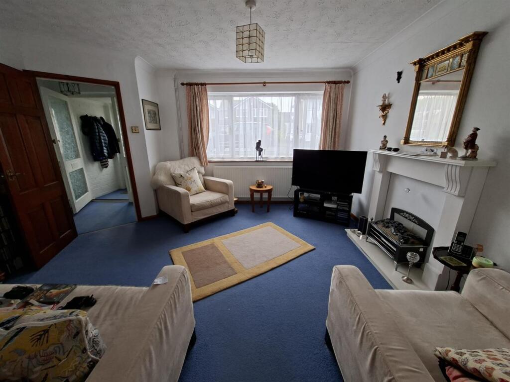 Ash Rise, Northampton