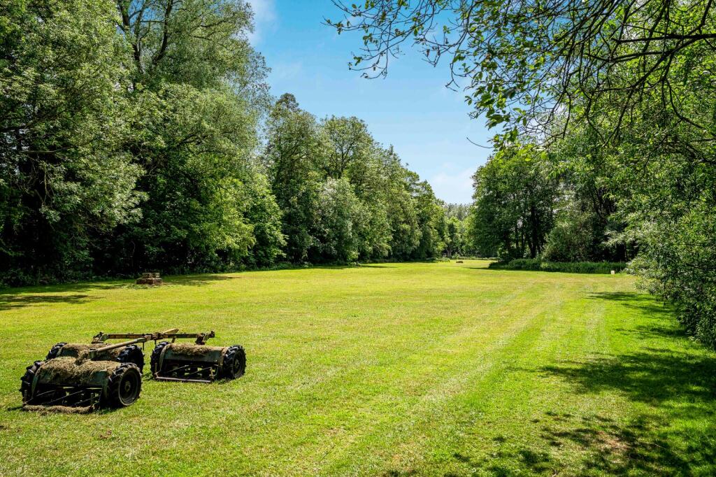 Lawned Garden