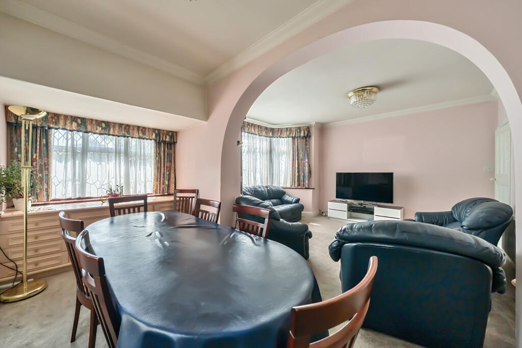 1296183-17-682c6f...