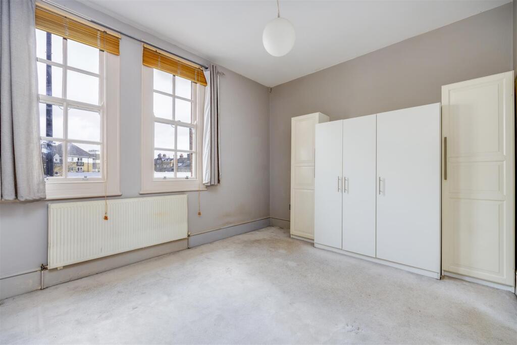 Bedroom 2-1.jpg