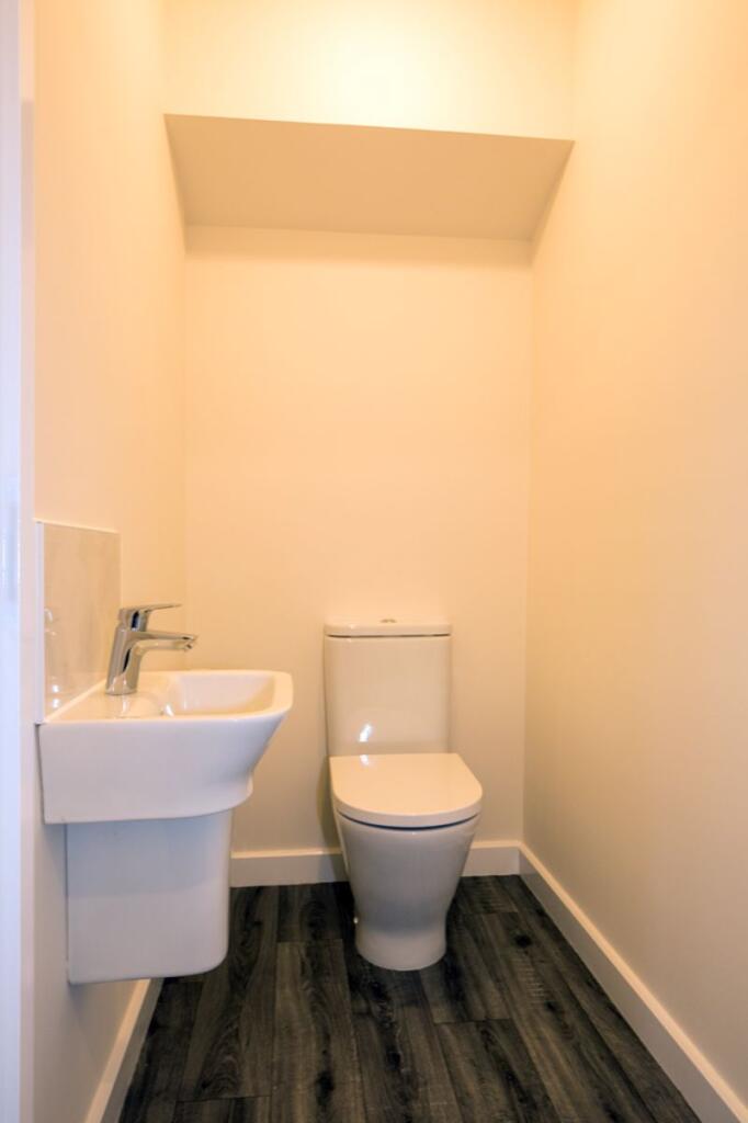 Cloakroom WC