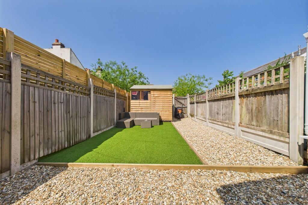 CAM01085G0-PR0576...