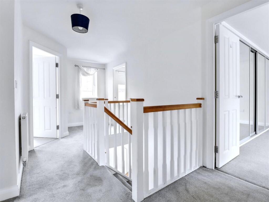 half galleried landing