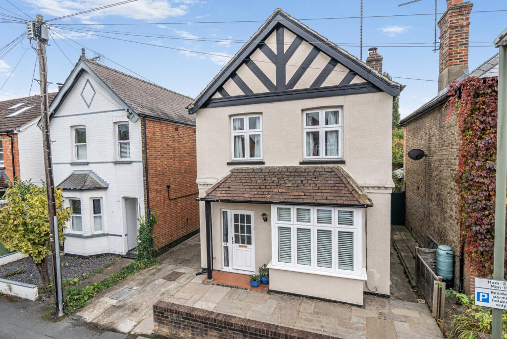 1358718-4-68dabf0...