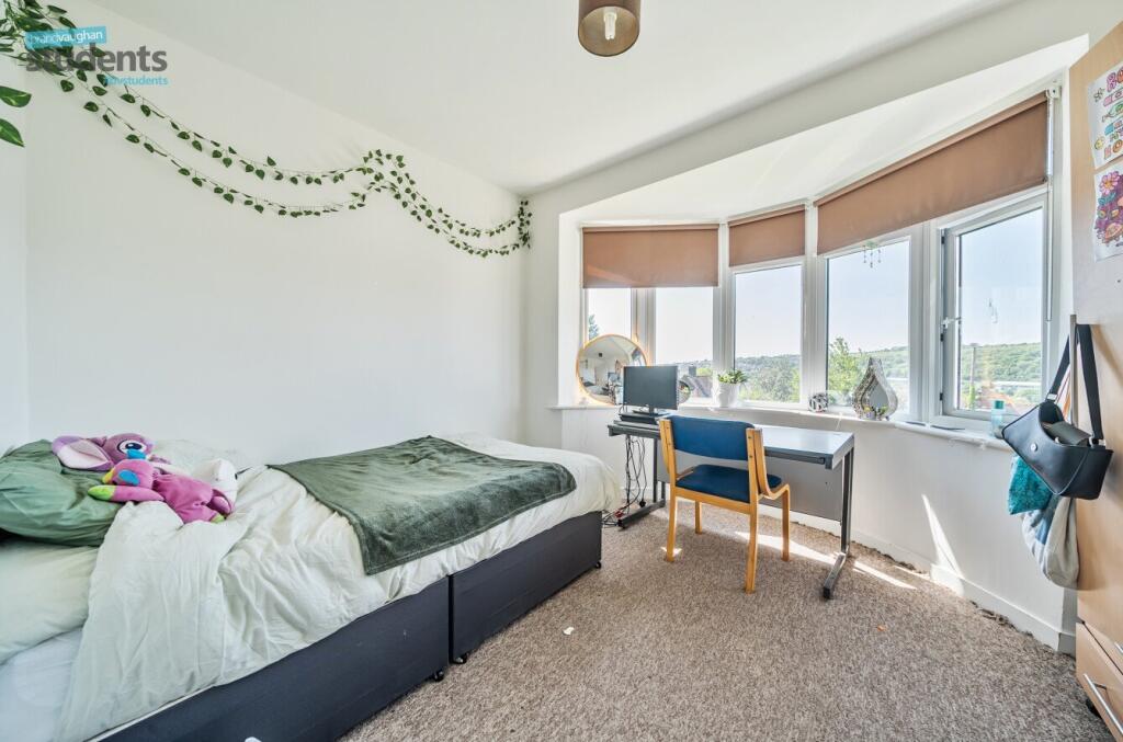 9d7aef34-a022-4a5...