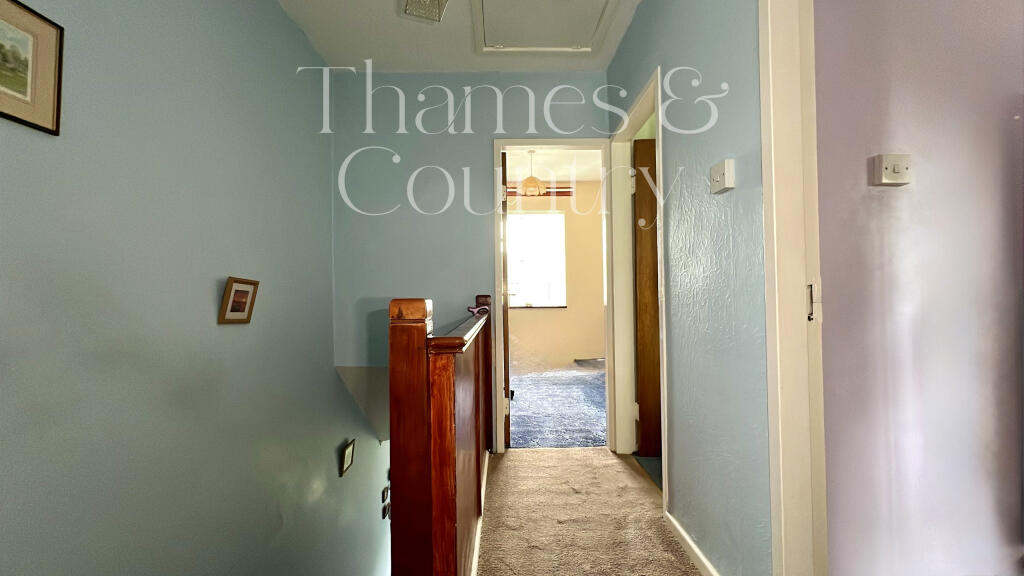 First floor landing area