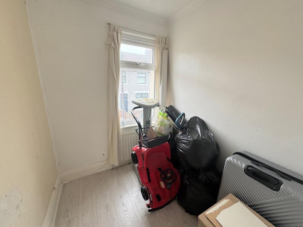 BEDROOM 3
