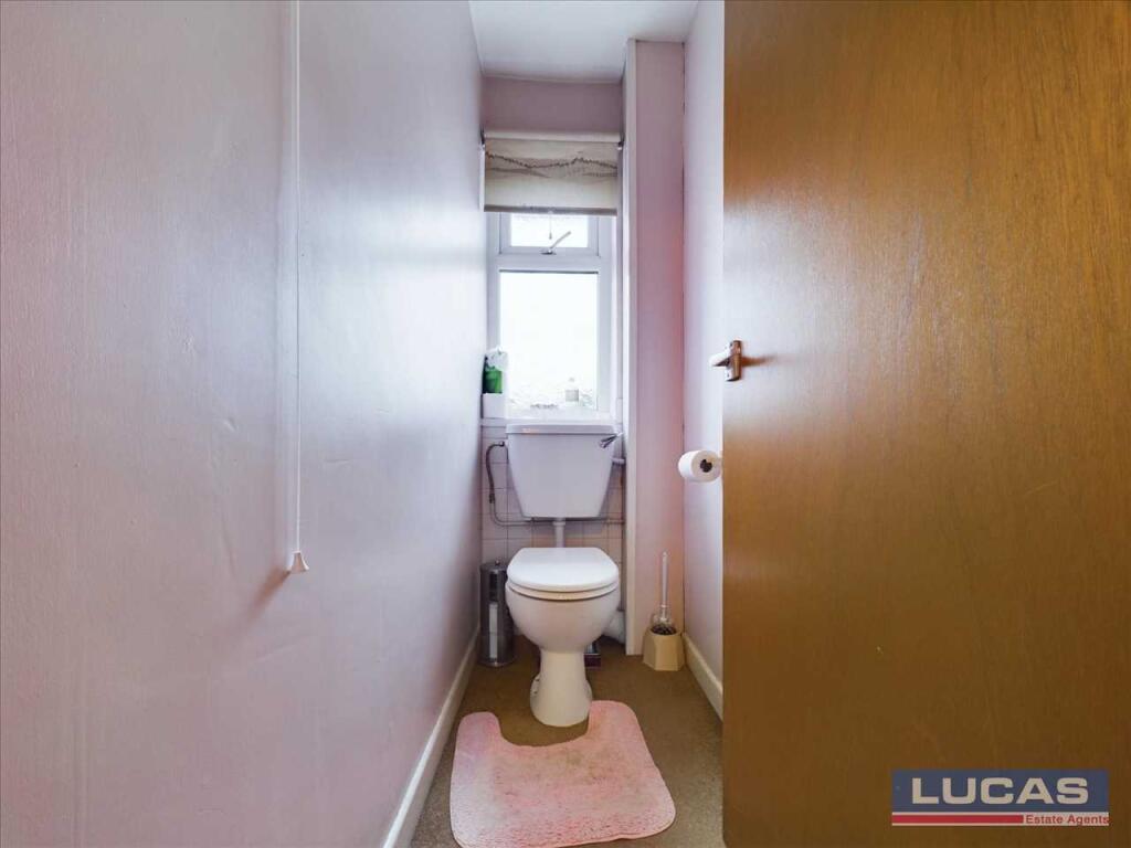 Separate WC