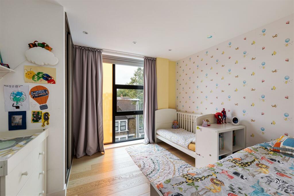 Blackhorse Road, E17