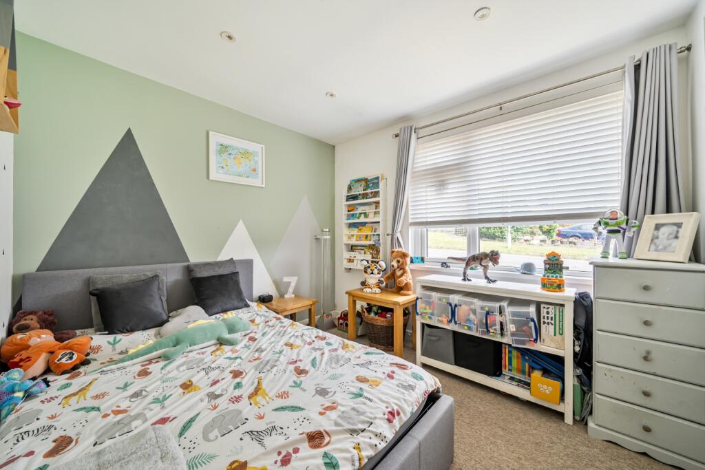 1331113-4-689211af9b207