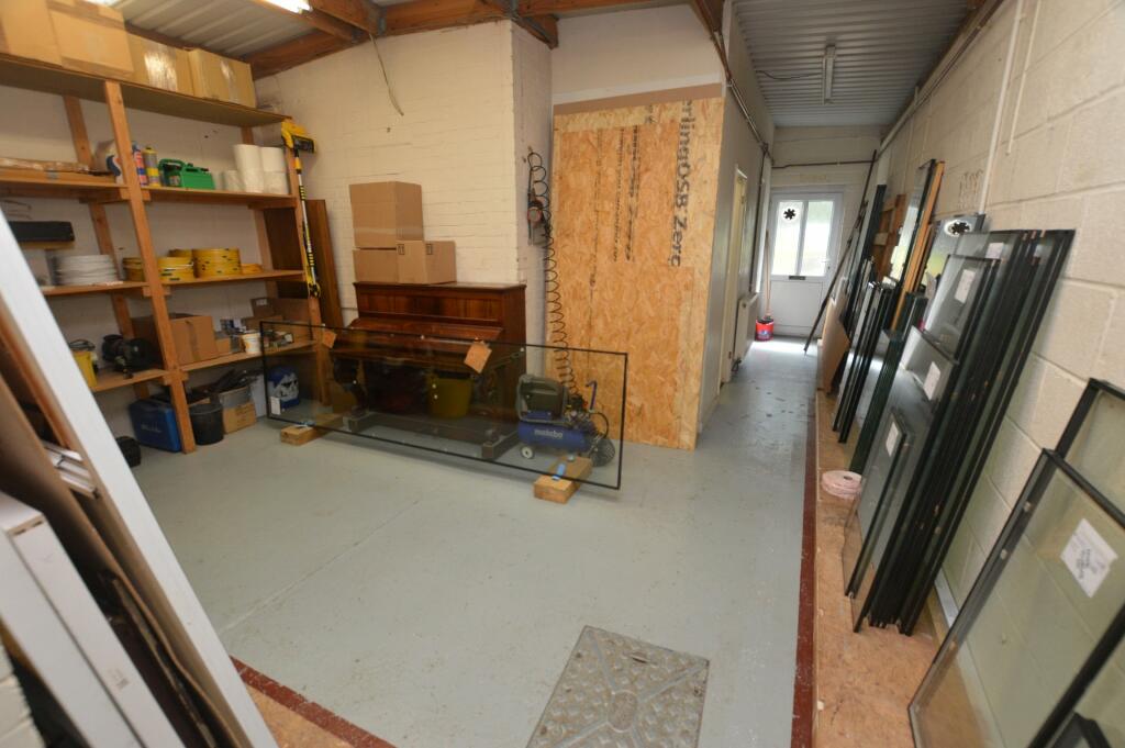 Store (Shop)