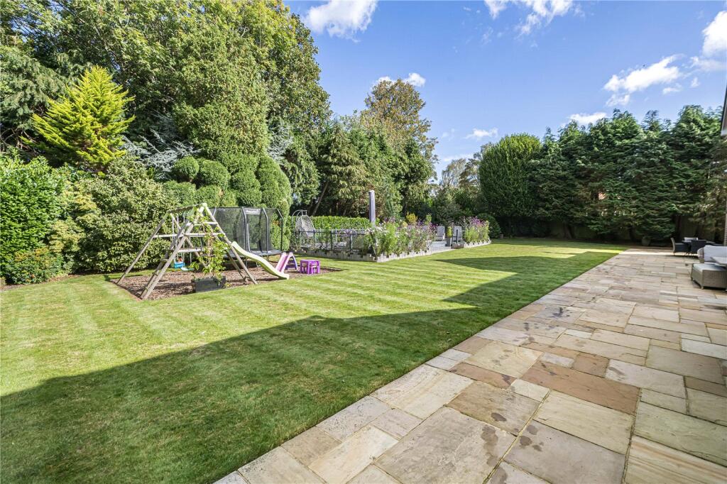 Garden &amp; Terrace