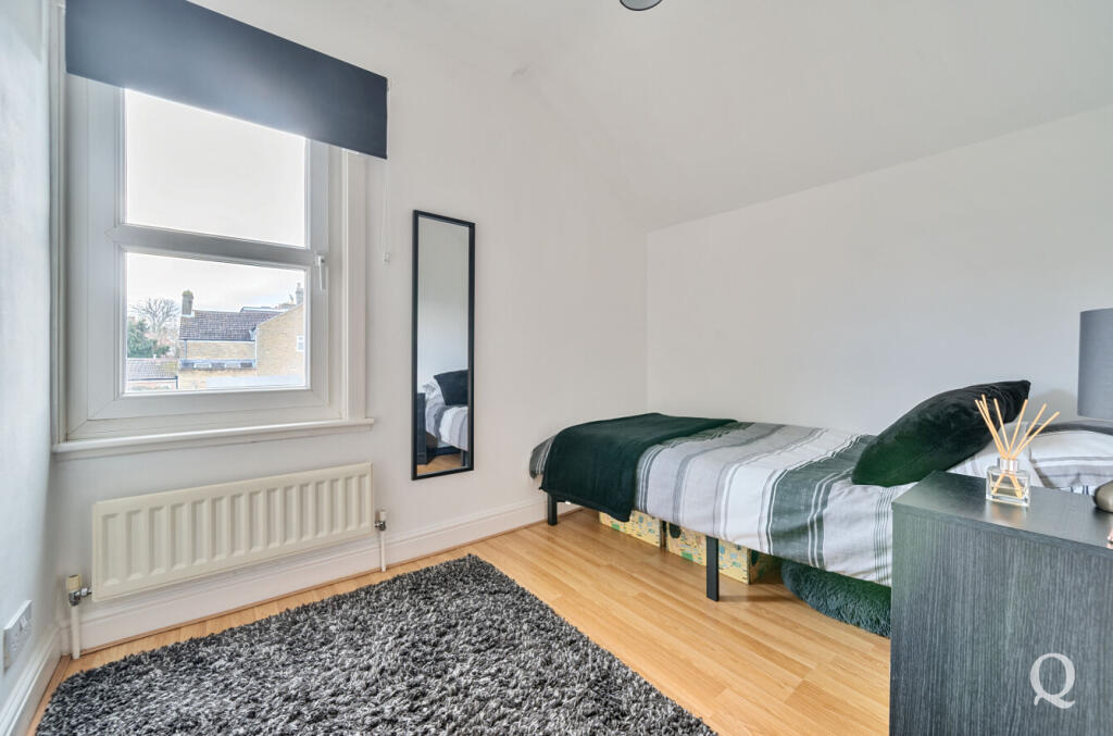 3ac21f09-432e-439...