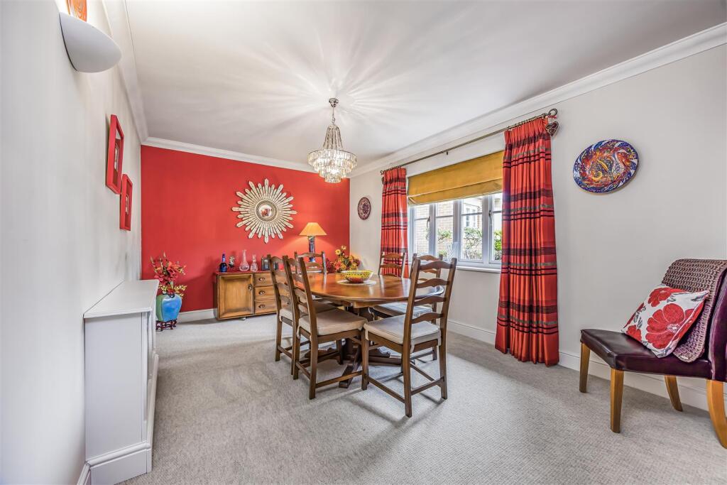 2 Clarendon Close, Denmead-PorticoMarketing-O'Hara