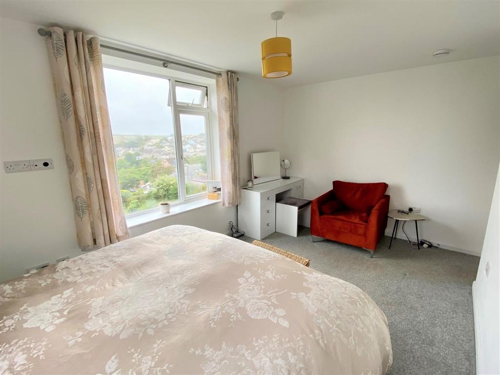 Upper Deck Main Bedroom
