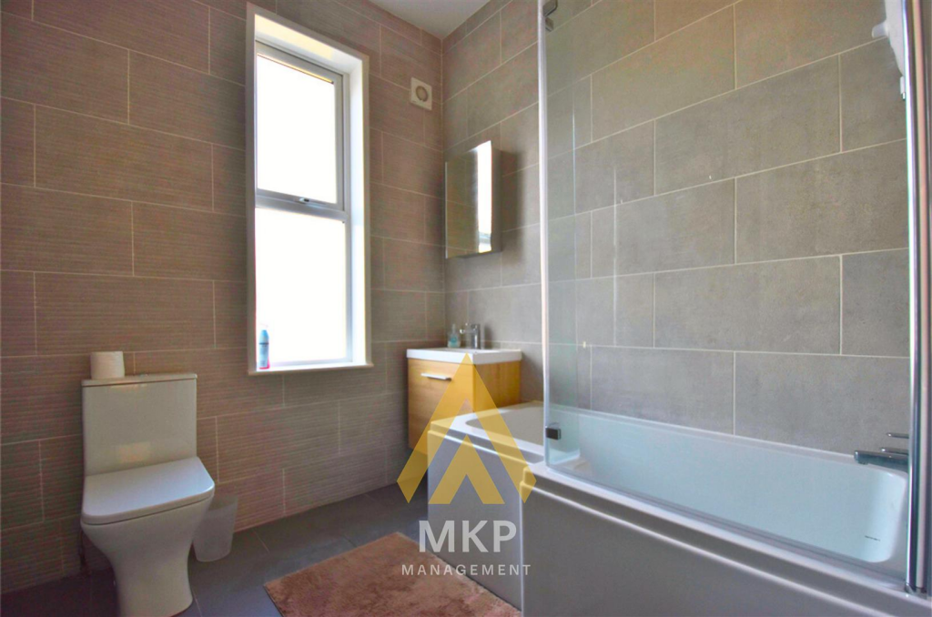 Derry Avenue,Mutley, Plymouth, PL4 6BH