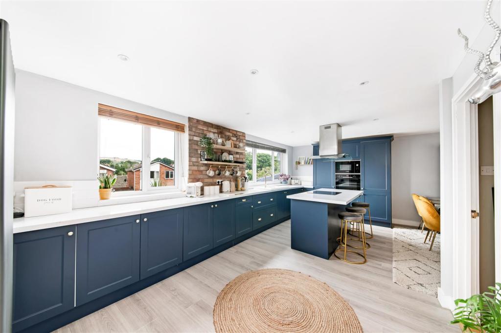 LIVING DINING KITCHEN