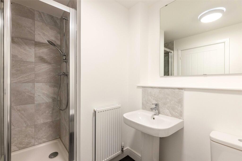 En Suite Shower