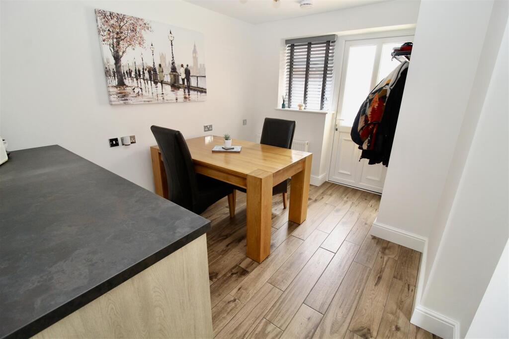 Annex Studio Bedroom/Further Reception