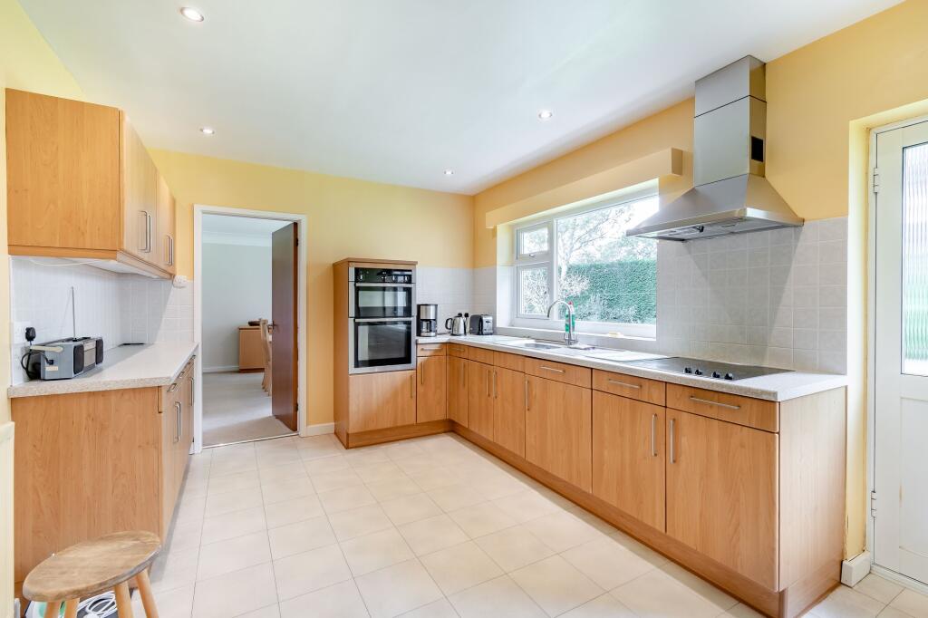 Kitchen / Breakfast room