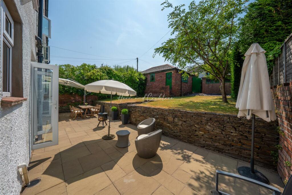 Lake Road West, Roath Park, HernCrabtree (41).jpg