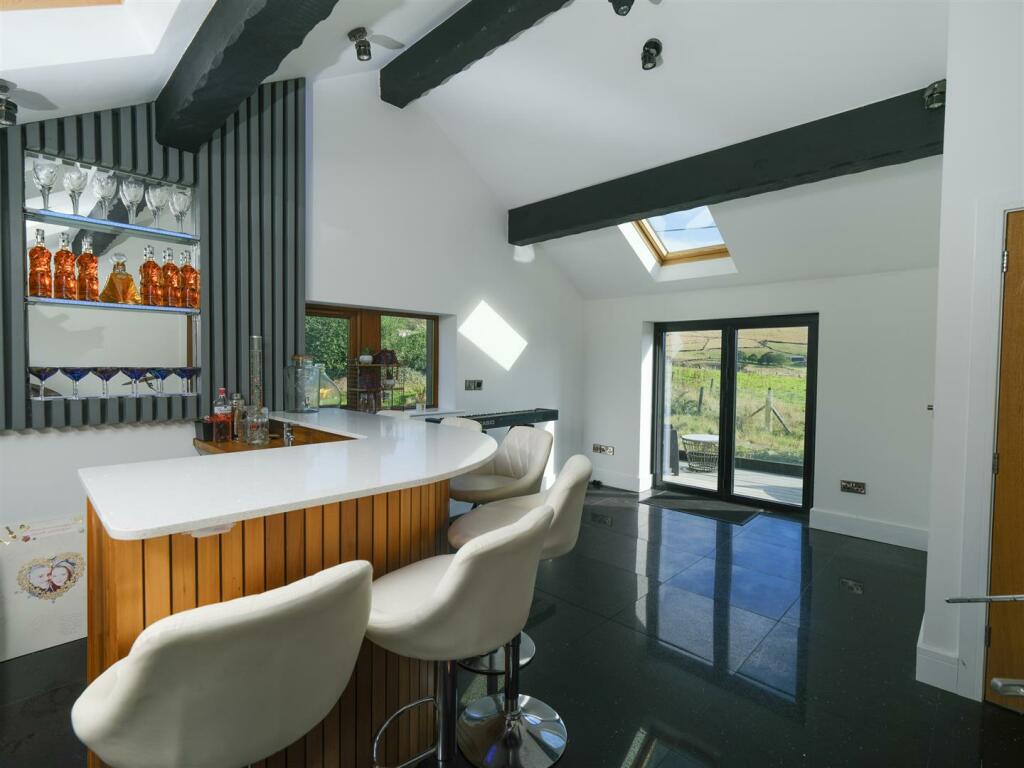SECOND RECEPTION ROOM