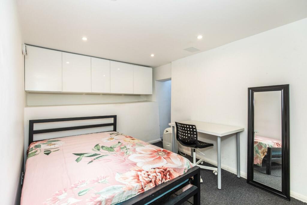 Carlyle Street-32.jpg