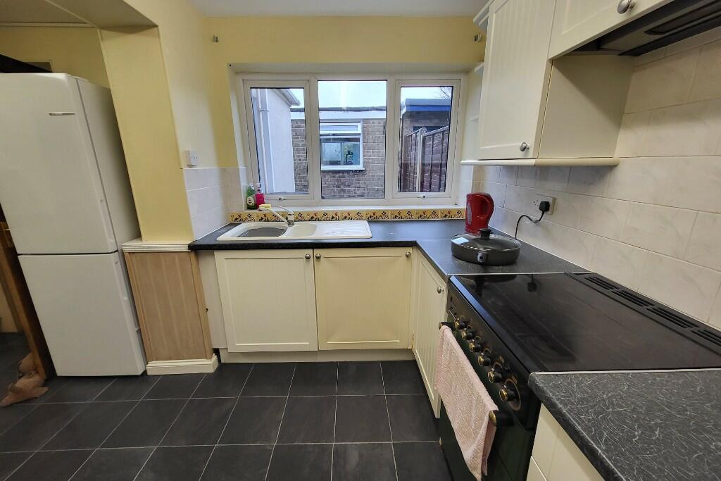 Kitchen (3)