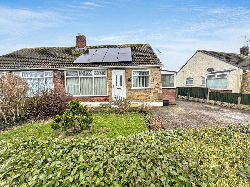 Lon Y Cyll, Pensarn, Conwy, LL22 7RW