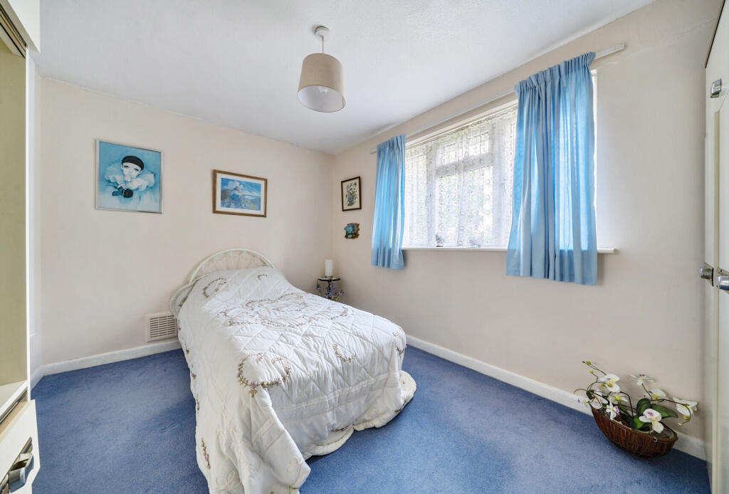 1302827-9-6842cc9...