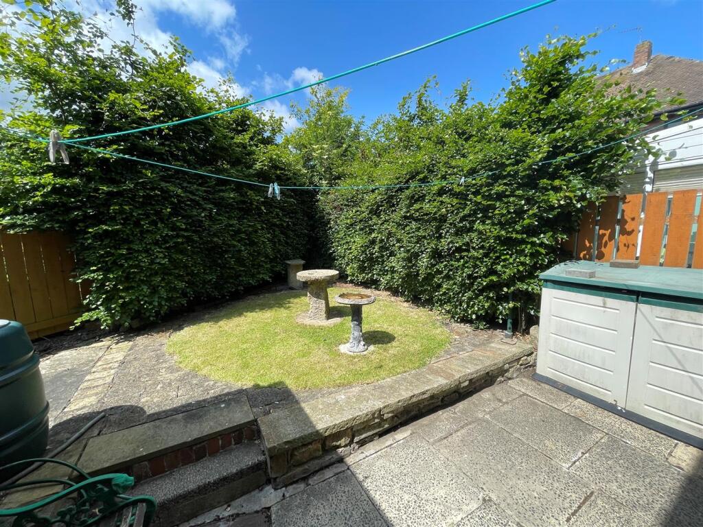 Garden 2.jpg