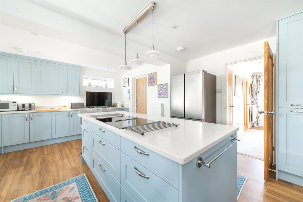 Kitchen/Breakfast