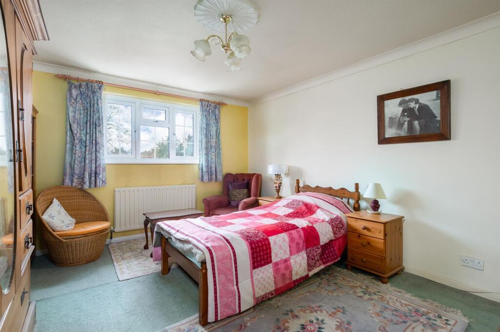 250327-3828 Bedroom.jpg