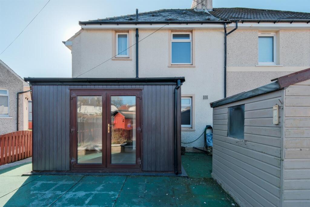 008-11 Hillhead Crescent Motherwell ML1 4AE.jpg
