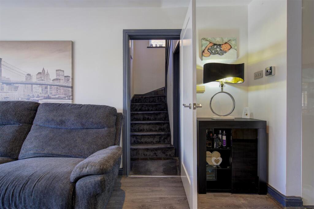 27 Shefford Crescent winstanley WN3 6LF-16.jpg