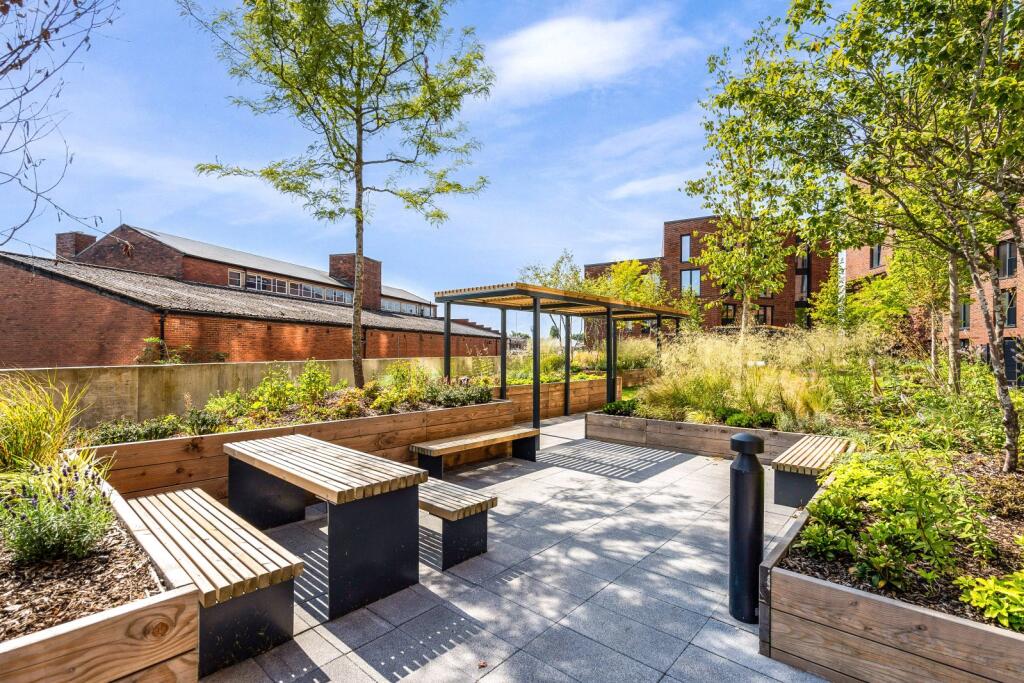 Residents Gardens