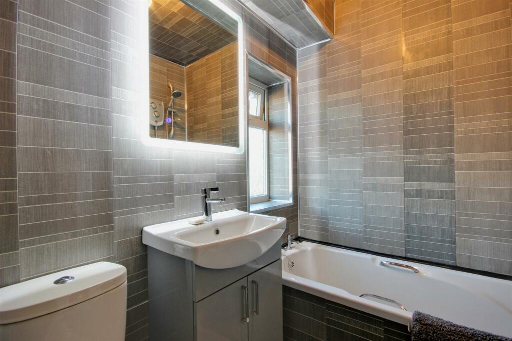 Modern first floor Bathroom
