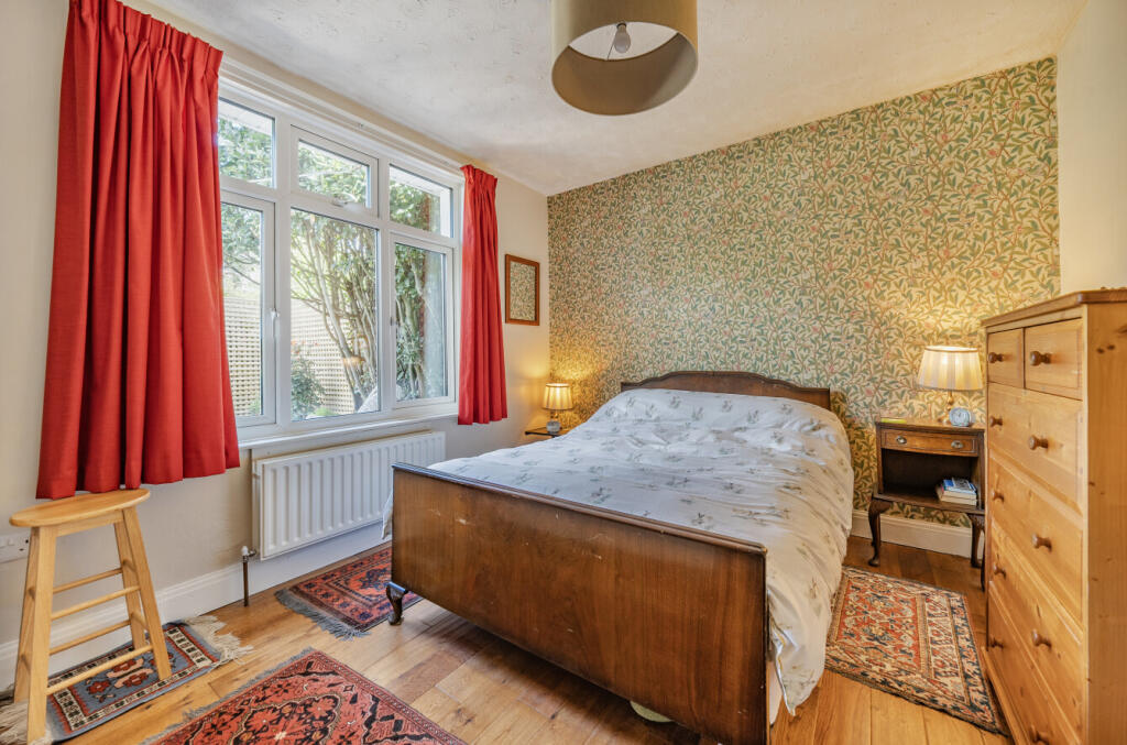 1355400-39-68d136...