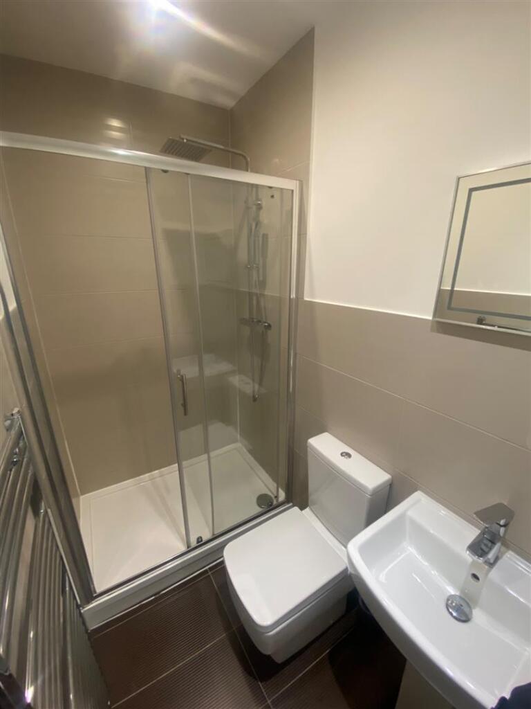bathroom.jpeg