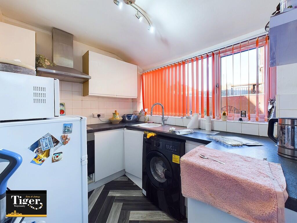 CAM03440G0-PR0174...